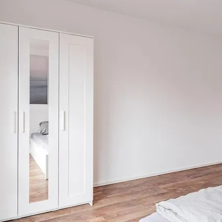 Wohnen Am Schlosspark Apartman