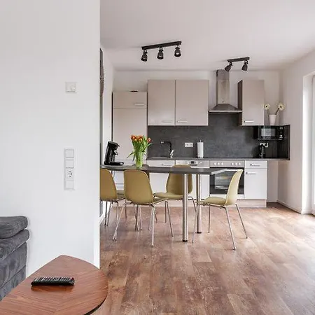 Wohnen Am Schlosspark Apartman