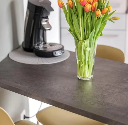 Wohnen Am Schlosspark * 林德拉