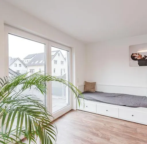 Wohnen Am Schlosspark * 林德拉