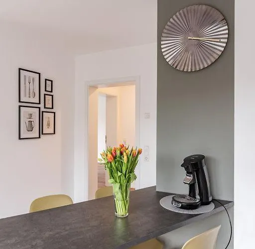 公寓 Wohnen Am Schlosspark 林德拉